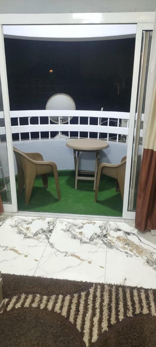 Apartamento واحة السعادة للعائلات